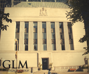 Bank of Canada Maintains Rate At 1/2% Target